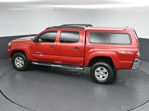 Used 2013 Toyota Tacoma 4x4 Double Cab w/ TRD Off-Road Pkg image 45