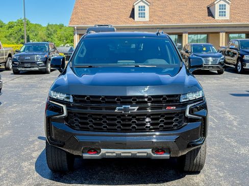 Used 2024 Chevrolet Suburban Z71 w/ Luxury Package AWD/4WD image 4