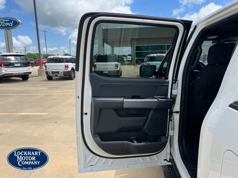 New 2026 Ford F150 XLT w/ XLT Black Appearance Package AWD/4WD image 14