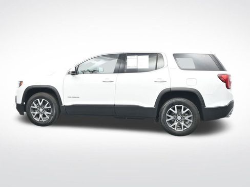 Used 2023 GMC Acadia SLE image 10