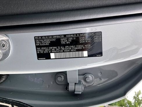 Used 2024 Volvo XC90 B5 Plus AWD/4WD image 20