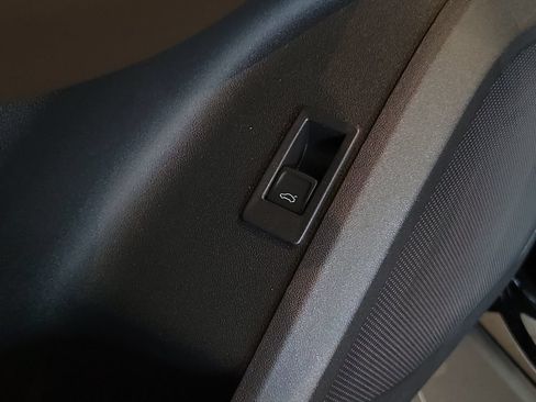 New 2025 Audi Q5 Premium Plus AWD/4WD image 19