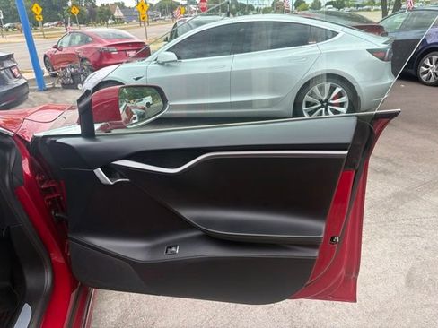 Used 2020 Tesla Model S Long Range AWD/4WD image 27