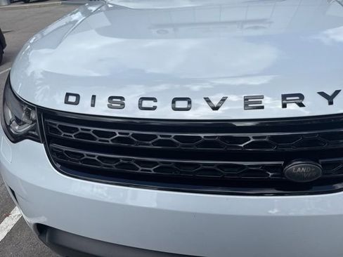 Used 2019 Land Rover Discovery HSE Luxury image 17