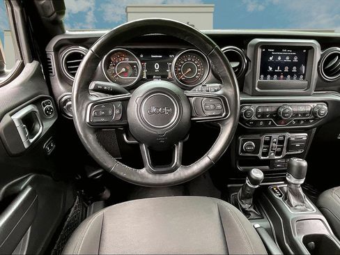 Used 2020 Jeep Wrangler Unlimited Sport AWD/4WD image 5