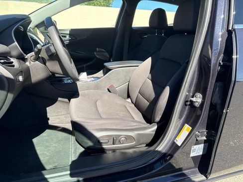 Used 2023 Chevrolet Malibu LT FWD image 21