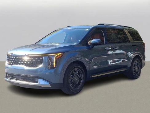 New 2026 Kia Carnival SX image 2