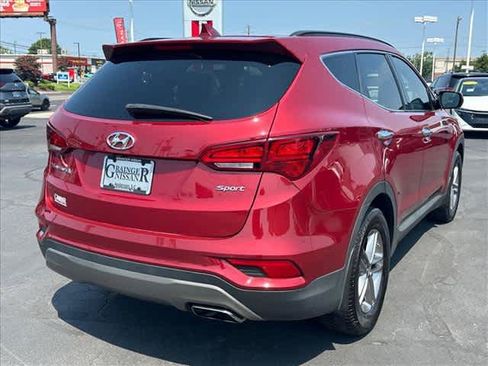 Used 2017 Hyundai Santa Fe Sport FWD image 3