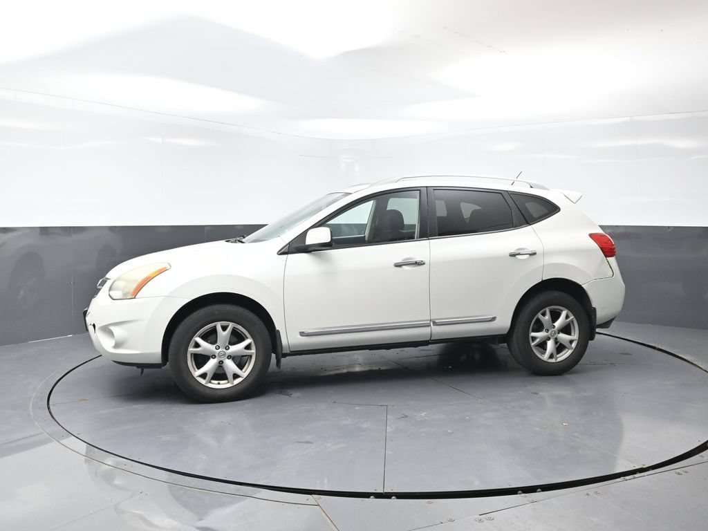 Used 2011 Nissan Rogue SV w/ Premium Pkg FWD image 8