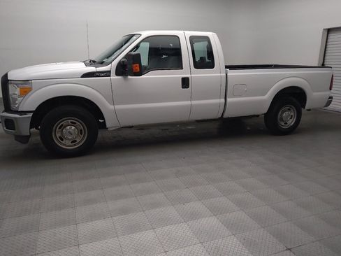 Used 2015 Ford F250 XL w/ Power Equipment Group image 2