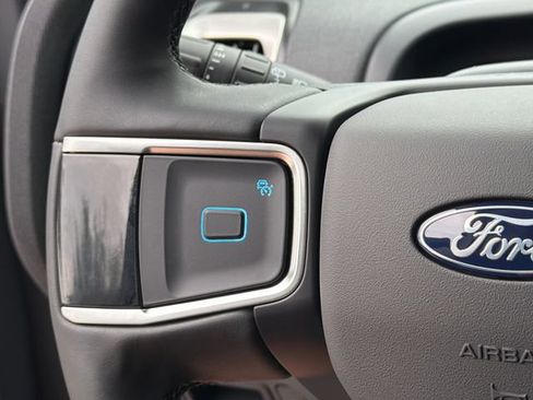 New 2026 Ford Expedition Active RWD image 28
