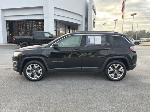 Used 2018 Jeep Compass Limited w/ Navigation Group image 9