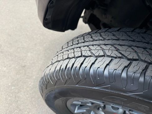 Used 2020 Toyota 4Runner Venture image 42