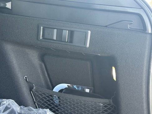 New 2026 BMW X3 xDrive30 w/ Premium Package image 31