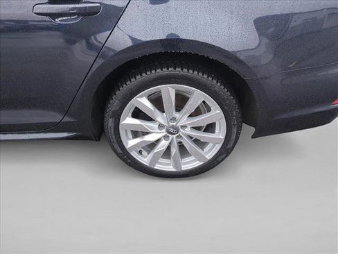 Used 2018 Audi A4 2.0T Ultra Premium w/ Convenience Package image 30