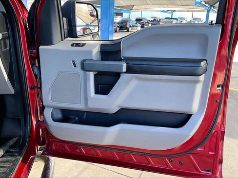 Used 2017 Ford F150 XLT w/ Trailer Tow Package image 22