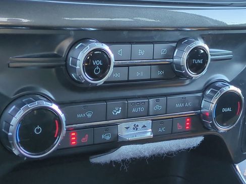 Used 2022 Ford F150 XLT w/ Equipment Group 302A High image 34