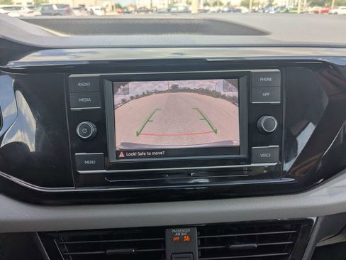 Used 2023 Volkswagen Taos S FWD image 23