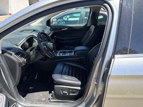 Used 2024 Ford Edge SEL AWD/4WD image 3