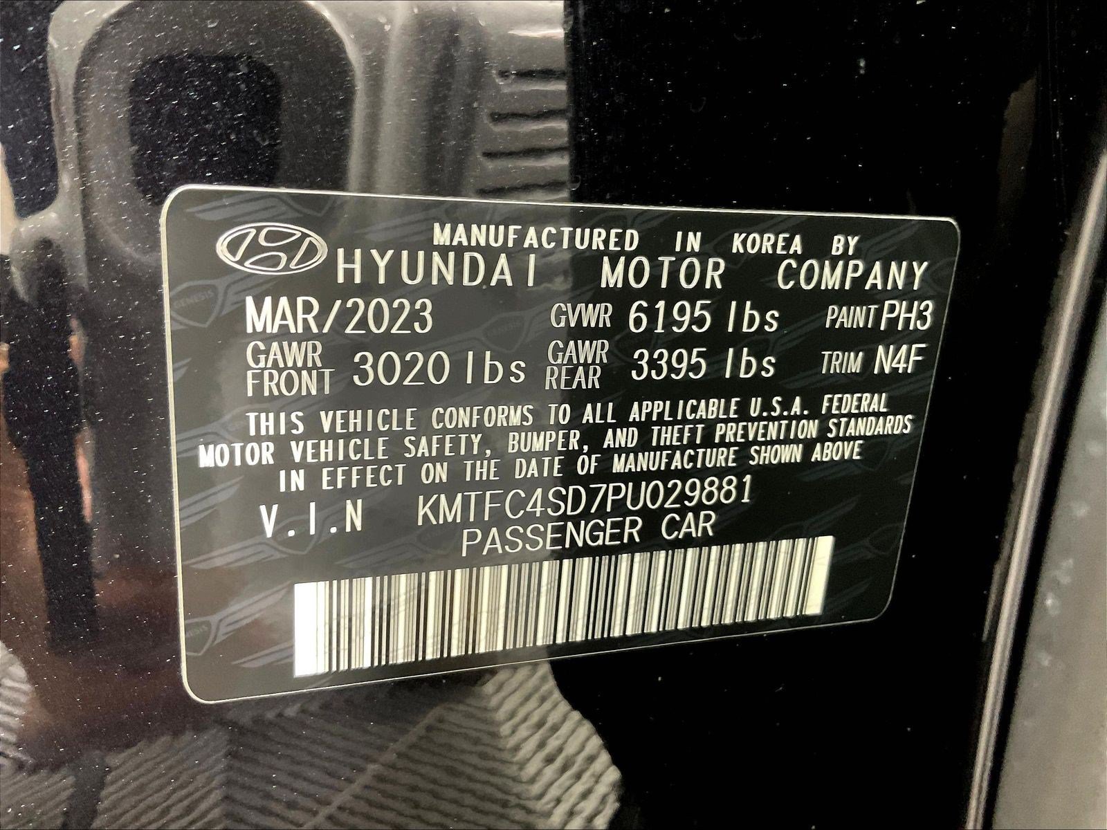 Used 2023 Genesis G90 3.5T AWD/4WD image 18