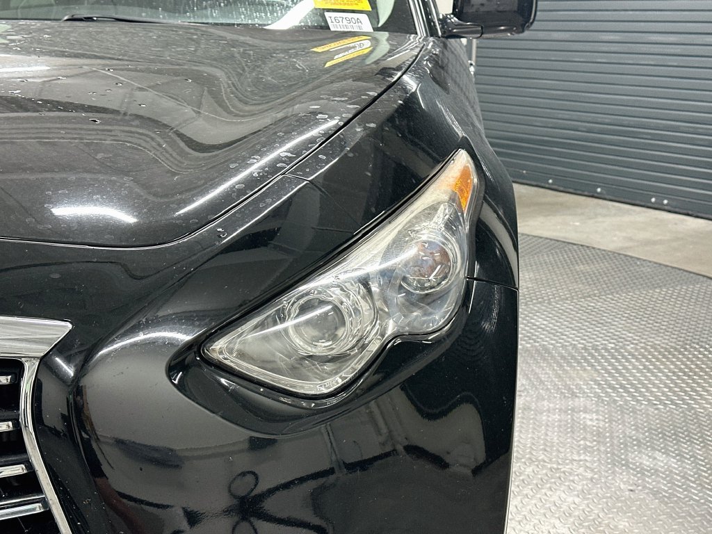 Used 2016 INFINITI QX70 2WD w/ Premium Package image 32