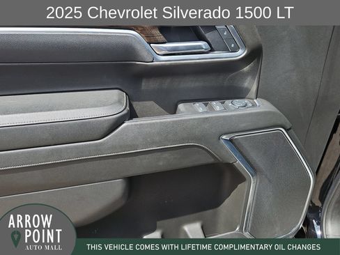 Used 2025 Chevrolet Silverado 1500 LT RWD image 21