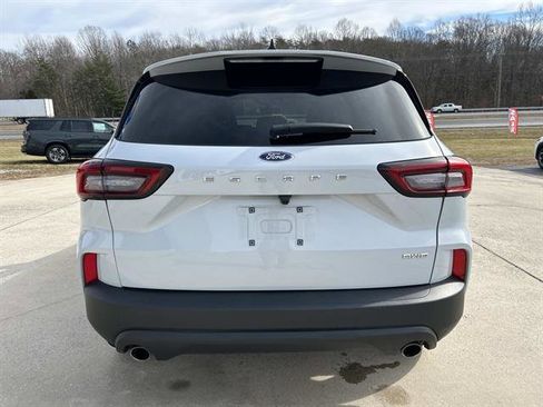 Used 2025 Ford Escape ST-Line image 5