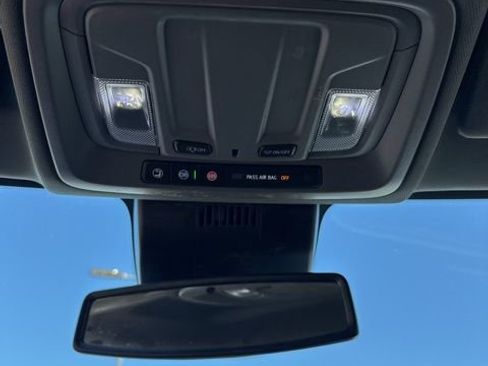 Used 2026 Chevrolet Silverado 2500 Custom w/ Custom Value Package image 22