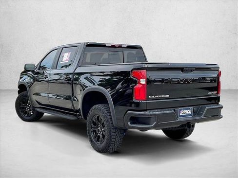Used 2023 Chevrolet Silverado 1500 ZR2 w/ Technology Package AWD/4WD image 12