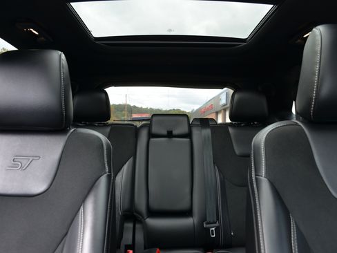 Used 2022 Ford Edge ST w/ Equipment Group 401A image 28