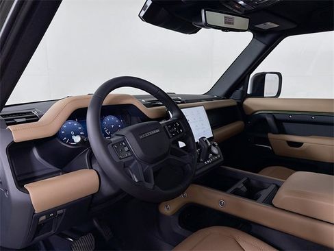 New 2026 Land Rover Defender 130 S image 9