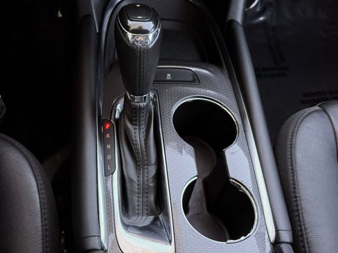 Used 2017 Chevrolet Malibu LT w/ Leather Package image 36