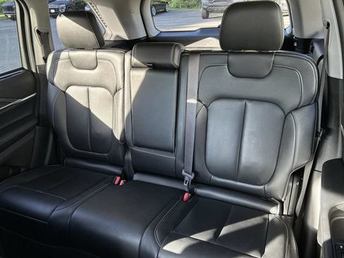 Used 2023 Jeep Grand Cherokee 4WD 4xe w/ Luxury Tech Group II image 23