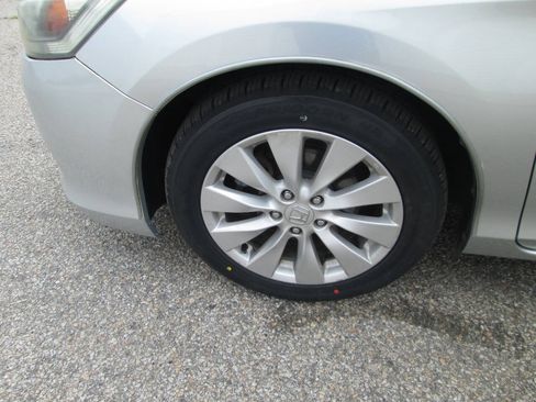 Used 2014 Honda Accord EX-L image 12