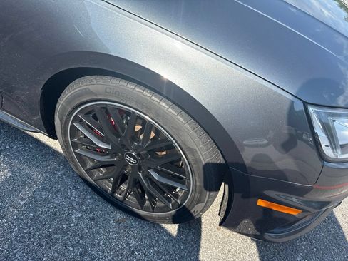 Used 2019 Audi A4 2.0T Premium Plus w/ Premium Plus Package AWD/4WD image 3