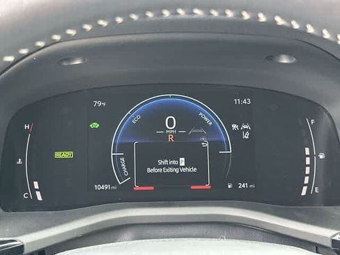 Used 2025 Toyota Camry SE w/ Multimedia Upgrade Package FWD image 7