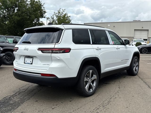 New 2026 Jeep Grand Cherokee L Limited AWD/4WD image 2
