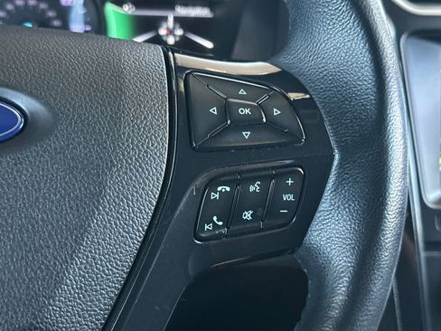 Used 2018 Ford Explorer XLT w/ Equipment Group 202A FWD image 28