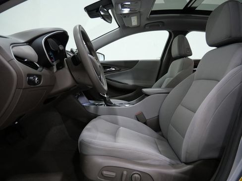 Used 2024 Chevrolet Malibu LT FWD image 13