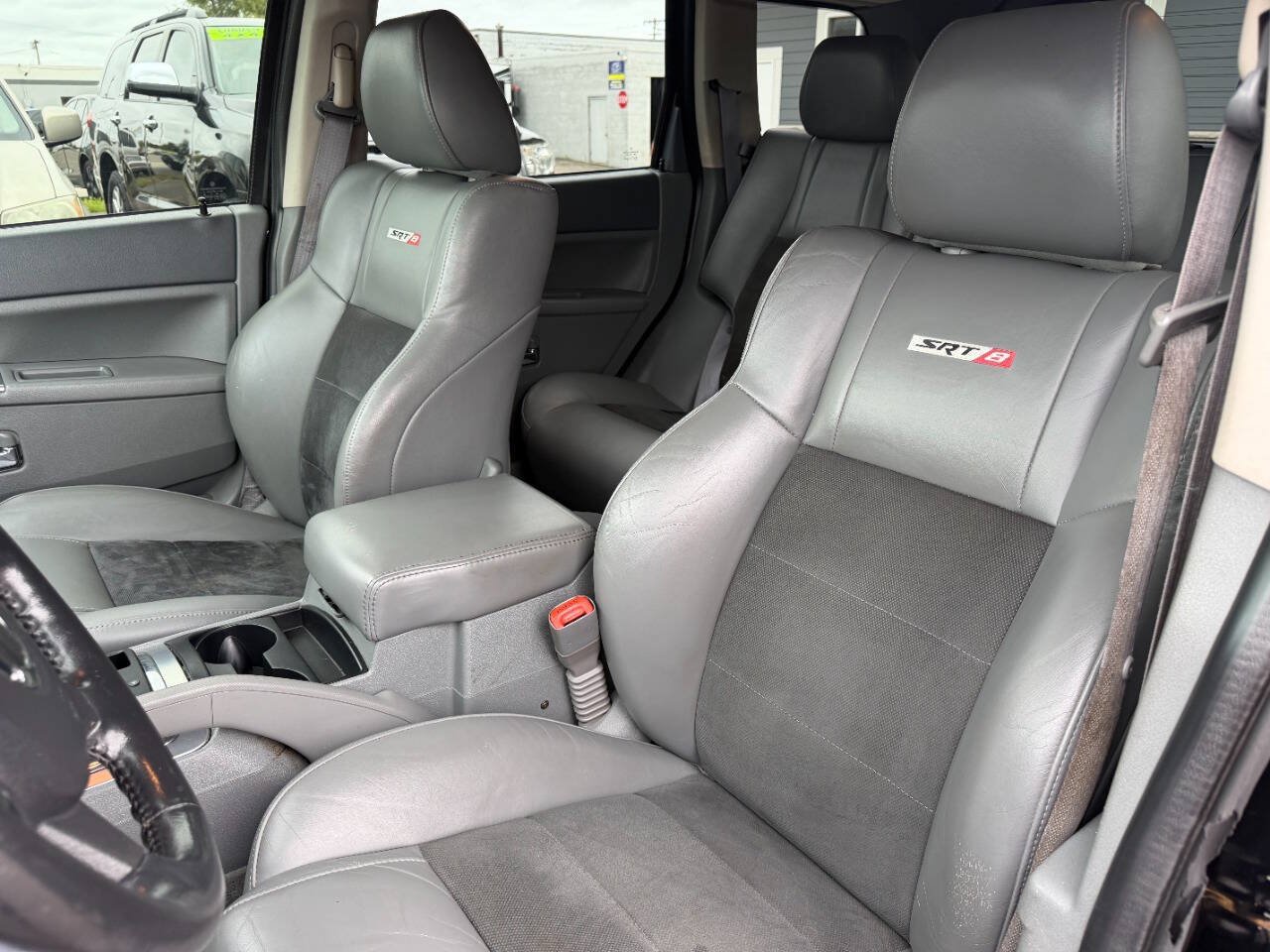 Used 2007 Jeep Grand Cherokee SRT8 w/ SRT Option Group I AWD/4WD image 11