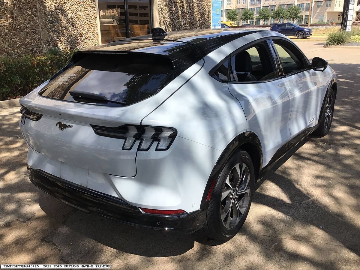 Used 2021 Ford Mustang Mach-E Premium RWD image 5