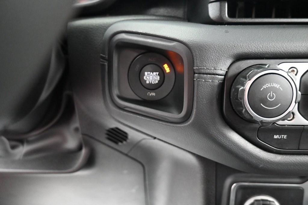 Used 2024 Jeep Wrangler Unlimited Rubicon AWD/4WD image 24