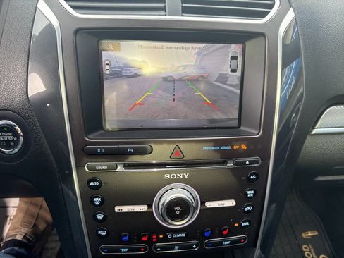 Used 2016 Ford Explorer Sport w/ Equipment Group 401A image 19
