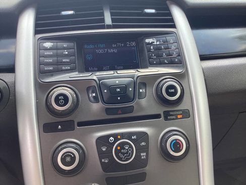 Used 2012 Ford Edge SE FWD image 11