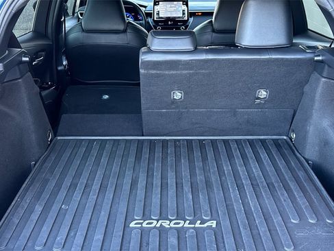 Used 2020 Toyota Corolla XSE image 17