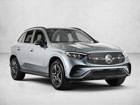 New 2026 Mercedes-Benz GLC 300 4MATIC image 3