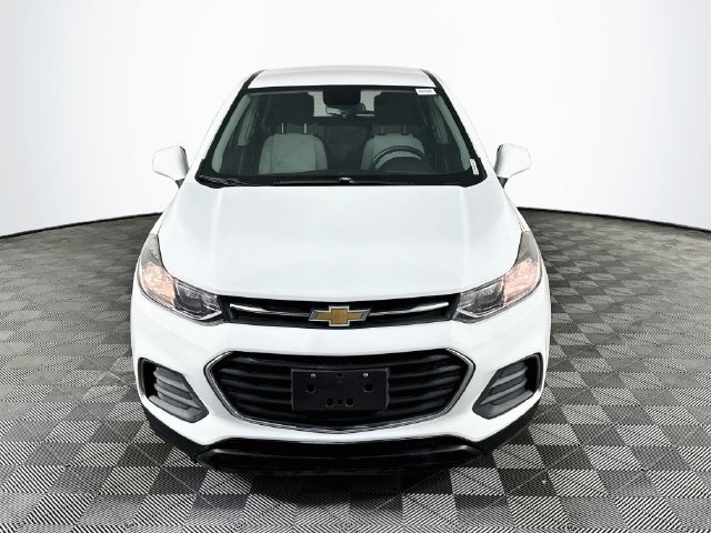 Used 2021 Chevrolet Trax LS w/ Tint and Cruise Package FWD image 2