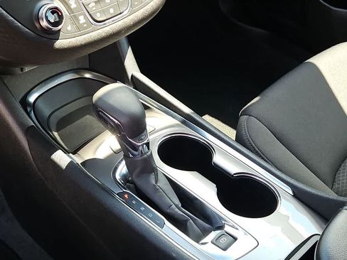 Used 2025 Chevrolet Malibu LT FWD image 20