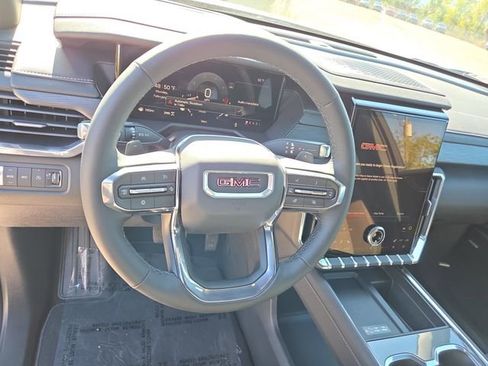 New 2026 GMC Acadia Elevation AWD/4WD image 18