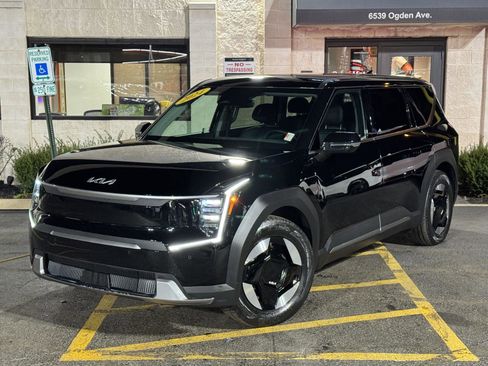 Used 2024 Kia EV9 Light Long Range image 4